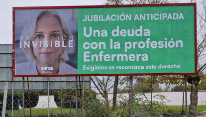 Una valla de la campaña iniciada por Satse