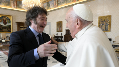 El Papa Francisco ha recibido este lunes a Milei en el Vaticano