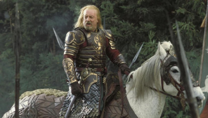 Bernard Hill, como Theoden en El Señor de los Anillos