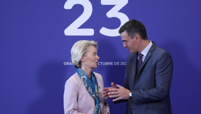 Ursula von der Leyen y Pedro Sánchez