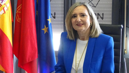 La presidenta de UPN y ex alcaldesa de Pamplona, Cristina Ibarrola, en la sede de UPN en Pamplona
