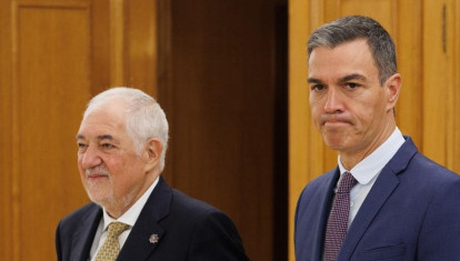 El presidente del Tribunal Constitucional, Cándido Conde-Pumpido y el presidente del Gobierno, Pedro Sánchez
