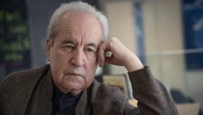 John Banville durante la entrevista con El Debate con motivo de su nuevo libro, 'Los ahogados'