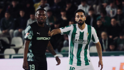 Rubén Alves, en el duelo ante el Sporting