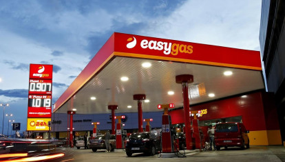 Los depósitos de las gasolineras pueden generar agua