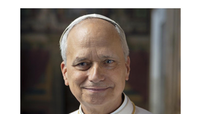 El retrato oficial de León XIV hecho público por el Vaticano