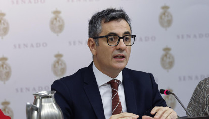 El ministro de Presidencia, Justicia y Relaciones con las Cortes, Félix Bolaños, durante su comparecencia este viernes ante la Comisión de Justicia del Senado