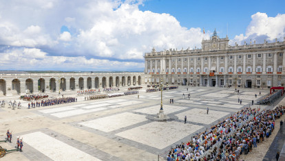 Foto exterior del Palacio Real de Madrid, durante la proclamación de Rey Felipe VI