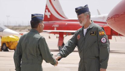 El Rey Felipe VI, a su llegada a la Academia General del Aire y del Espacio (AGA)