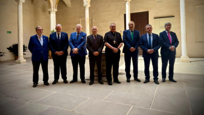 Los presidentes de las Agrupaciones, Uniones y Consejos de Cofradías, en Granada