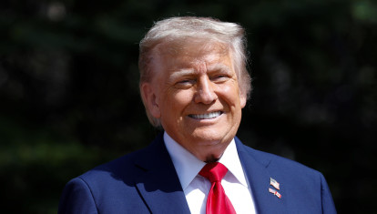 Trump augura un pacto nuclear con Irán pese al ataque israelí y pide cautela ante las nuevas sanciones a Rusia