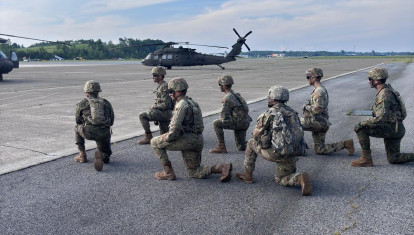 Los alféreces de la Academia General Militar se instruyen en la Academia Militar de West Point