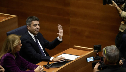 El presidente de la Generalitat Valenciana en funciones, Carlos Mazón, durante la investidura de Juanfran Pérez Llorca