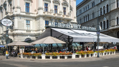 Café Landtmann en la Ringstraße de Viena, icono de la cultura del café en la capital imperial.