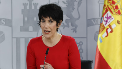 La portavoz del Gobierno, Elma Saiz, este martes en la Moncloa