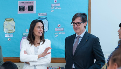 La consejera de Educación, Esther Niubó, y el presidente catalán, Salvador Illa, en una imagen de archivo
