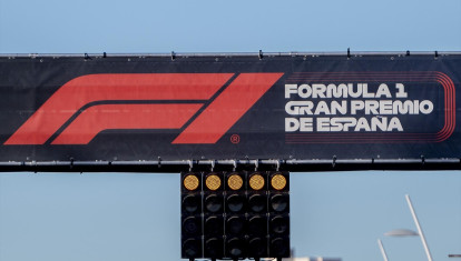 (Foto de ARCHIVO)
Arco de salida que tendrá el Gran Premio de España de Fórmula 1, en IFEMA Madrid, a 5 de diciembre de 2024, en Madrid (España). Madrid organizará el Gran Premio de España de Fórmula 1 desde 2026 y hasta 2035, por lo que el Mundial de la mayor competición del automovilismo volverá a la capital española más de 40 años después. El anteproyecto del concepto del circuito contará con una longitud de 5,474 km, 20 curvas y una vuelta de clasificación de 1 minuto y 32 segundos. El trazado utilizará los viales de IFEMA Madrid, tanto del recinto actual como los futuros de la parcela de Valdebebas.
Alberto Ortega / Europa Press
05 DICIEMBRE 2024;IFEMA;FÓRMULA 1;F1;MADRID;COMPETICIÓN;CARRERAS;COCHES;
05/12/2024