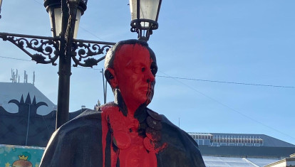 Busto de Manuel Fraga en Villalba