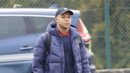 Mbappé ha tenido coche mucho antes que carnet
