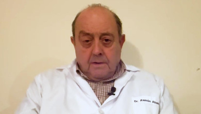 El doctor Ramón Abascal en su vídeo semanal