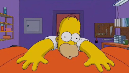 Homer, en la introducción de Los Simpson