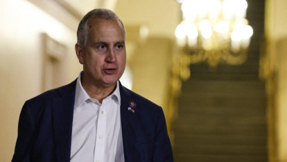 WASHINGTON, DC - OCTOBER 09: Rep. Mario Díaz-Balart (R--FL) arrives to a meeting with House Republicans at the U.S. Capitol Building on October 09, 2023 in Washington, DC. House Republicans held the discussion about the vote for U.S. Speaker of House ahead of a formal candidate forum this week. Anna Moneymaker/Getty Images/AFP (Photo by Anna Moneymaker / GETTY IMAGES NORTH AMERICA / Getty Images via AFP)