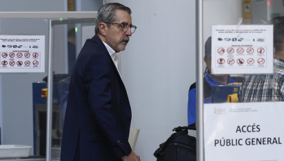 Imagen del excomisionado del Gobierno para la dana, José María Ángel, accediendo a la Ciudad de la Justicia de Valencia.EX-COMISIONADO DEL GOBIERNO PARA LA DANA