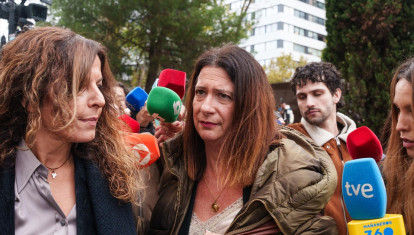 (Imagen de archivo de la exmilitante del PSOE Leire Díez a su llegada a los juzgados de la Plaza Castilla