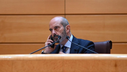 El presidente del Senado, Pedro Rollán, durante una sesión extraordinaria, en el Senado, a 9 de julio de 2026