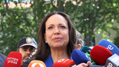 María Corina Machado ofrece declaraciones a los medios en el Senado, a 20 de abril de 2026, en Madrid (España). Machado está de visita en España para reencontrarse con sus conciudadanos residentes en el país así como con varios líderes políticos y recibir la Medalla de Oro de la Comunidad de Madrid.
Marta Fernández / Europa Press
20/4/2026