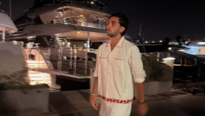 Ferran Torres con la camisa Cherry Lane de popelín, de la marca Bode