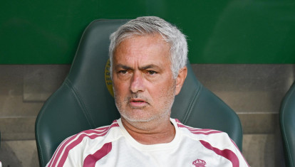 BUDAPEST (Hungary), 08/08/2026.- Real Madrid's head coach Jose Mourinho looks on ahead of the friendly soccer match between Ferencvaros TC and Real Madrid in Budapest, Hungary, 08 August 2026. (Futbol, Amistoso, Hungría) EFE/EPA/Boglarka Bodnar HUNGARY OUT