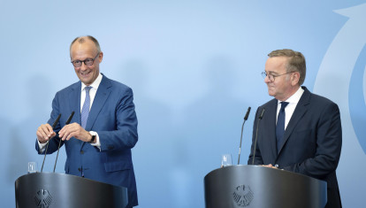 Friedrich Merz und Boris Pistorius bei der Pressekonferenz nach der Sitzung des Bundeskabinetts im Bundesministerium der Verteidigung. Berlin, 01.07.2026