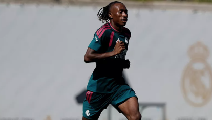Yan Diomande, en un entrenamiento con el Real Madrid