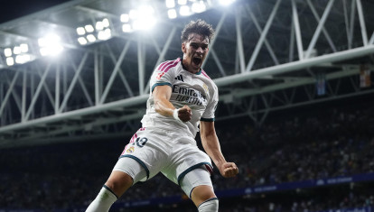 Carlos Espí celebra el gol de la victoria contra el Espanyol