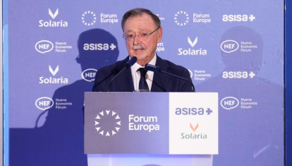 El presidente de Ceuta, Juan Jesús Vivas, interviene en el foro Nueva Economía Fórum, en Madrid