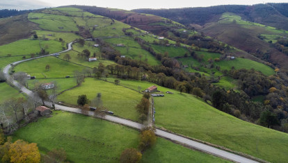 Carretera por los Valles Pasiegos de Cantabria