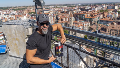 César Pérez Gellida presenta 'La piel de una gota', su última novela en la catedral de Valladolid