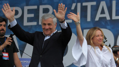 Matteo Salvini, Antonio Tajani (de Forza Italia) y Giorgia Meloni