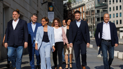 Oriol Junqueras frente a los parlamentarios de ERC en el Congreso
