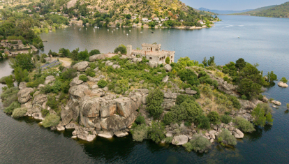 Isla Centinela, Ávila