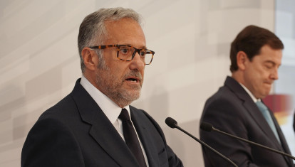 El vicepresidente primero de la Junta de Castilla y León, Carlos Pollán, presenta el proyecto de Presupuestos de 2027