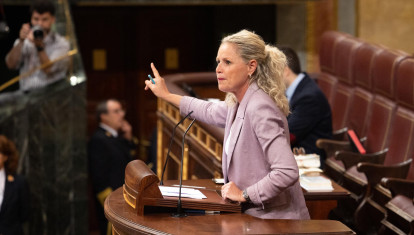 La portavoz del PSOE, Montse Mínguez, defendiendo los decretos leyes de vivienda el 2 de octubre