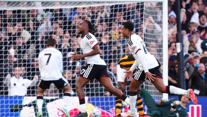 Iwobi celebra el gol de la victoria del Fulham