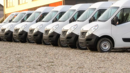 Menos giros a la izquierda, menos consumo y menos accidentes