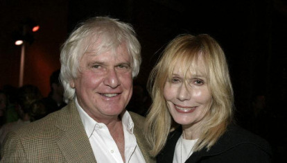 El director Peter Medak y la actriz Sally Kellerman