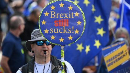 Un manifestante anti Brexit en la Londres