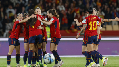 Las jugadoras de la selección española celebran el 2-0 durante la final de la Liga de Naciones Femenina entre España y Francia