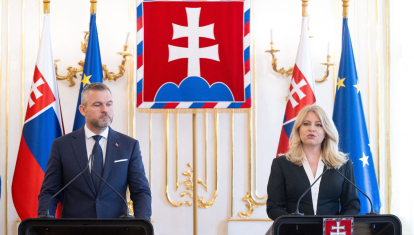 La presidenta eslovaca, Zuzana Caputova , y el presidente electo Peter Pellegrini