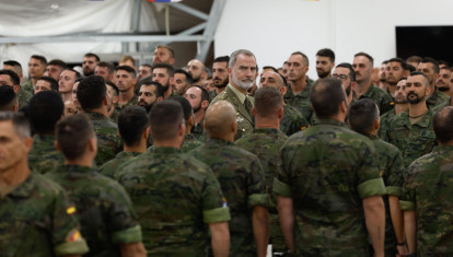 El rey, este martes en la base de Adazi con los militares españoles